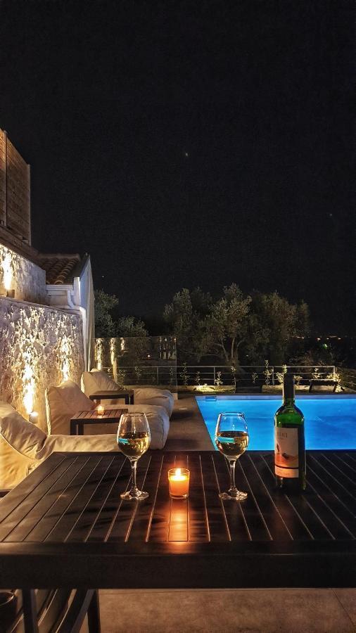 Nemesis Luxury Villas Apolpaina Extérieur photo
