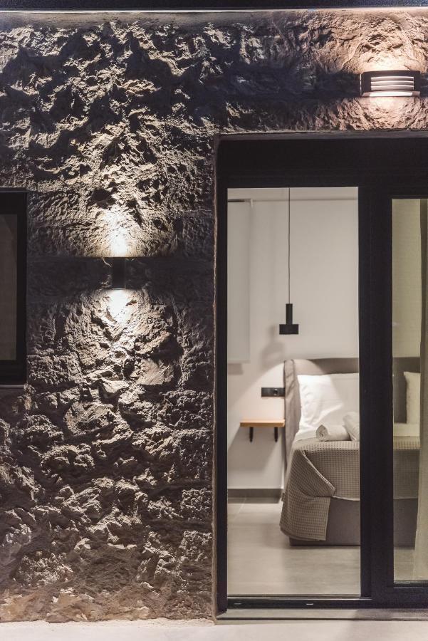 Nemesis Luxury Villas Apolpaina Extérieur photo